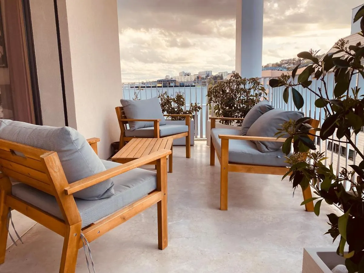 Appartement T3 Confluence Lyon